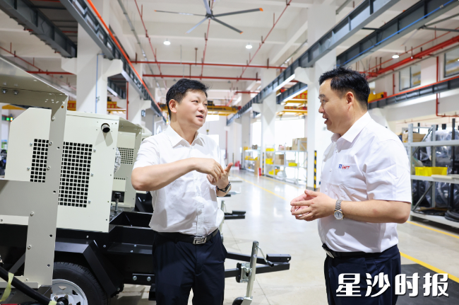 付旭明在湖南赛瓦特智能装备有限公司调研。 付旭明在湖南赛瓦特智能装备有限公司调研。