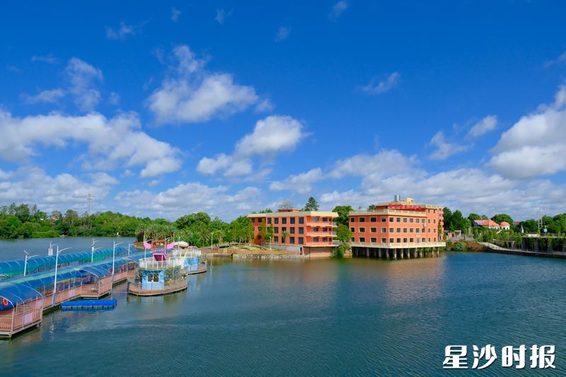 黄兴镇珠塘湖旅游景区。