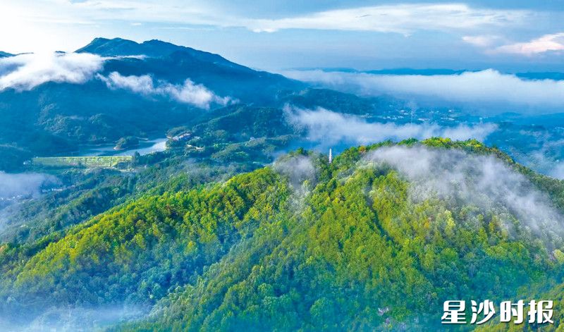 天华山美景。资料图片